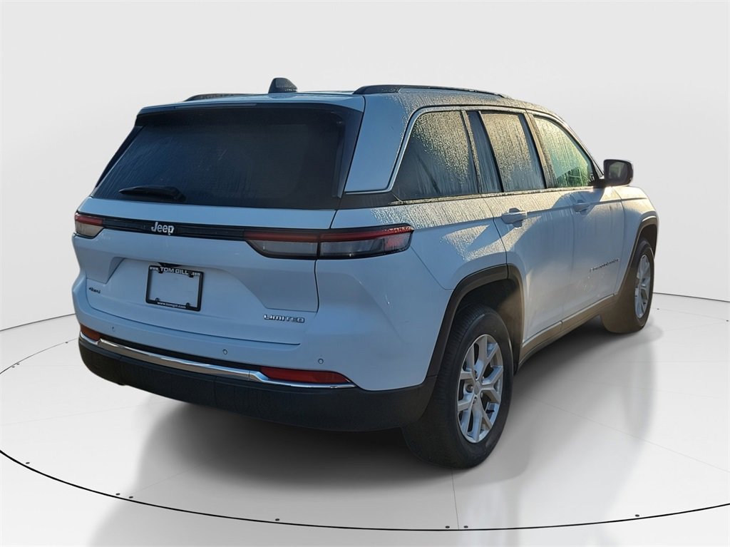 Used 2023 Jeep Grand Cherokee Limited image 4