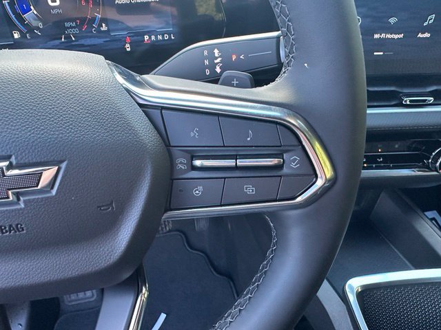 New 2027 Chevrolet Equinox LT w/ Midnight Edition AWD/4WD image 11
