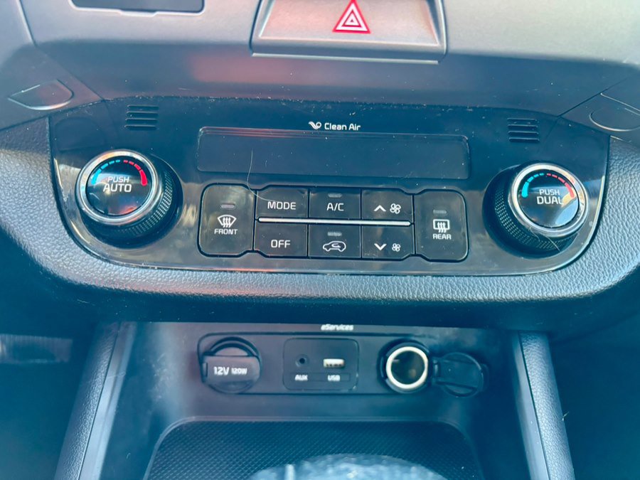 Used 2016 Kia Sportage SX image 24