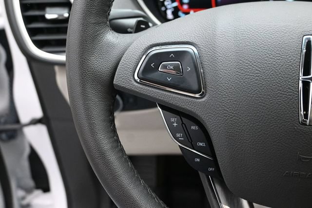 Used 2018 Lincoln MKX Premiere AWD/4WD image 12