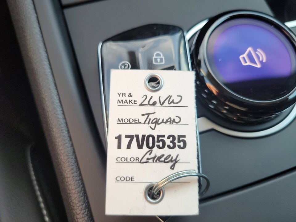 New 2026 Volkswagen Tiguan SE image 33