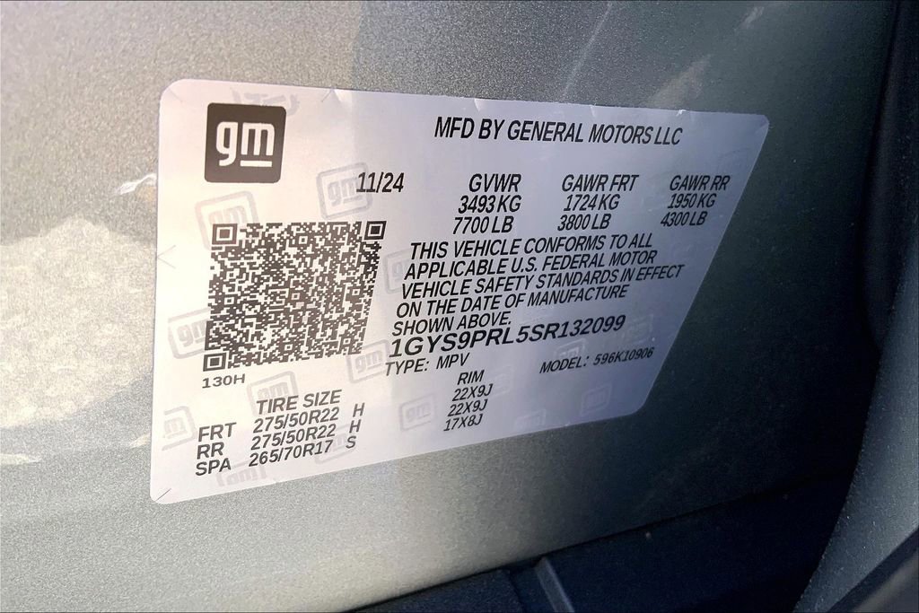 Certified 2025 Cadillac Escalade ESV Sport w/ Touring Package image 33