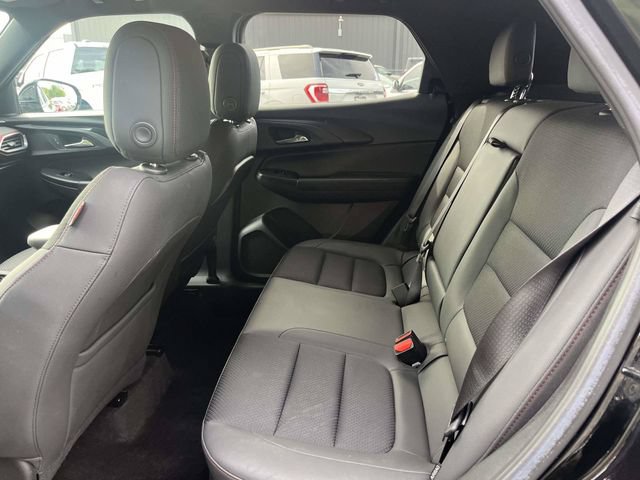 Used 2022 Chevrolet TrailBlazer RS FWD image 16