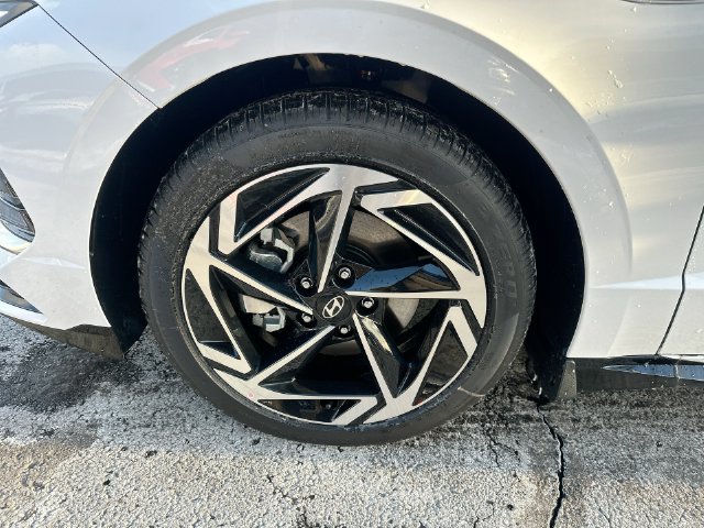 New 2026 Hyundai Sonata SEL FWD image 27