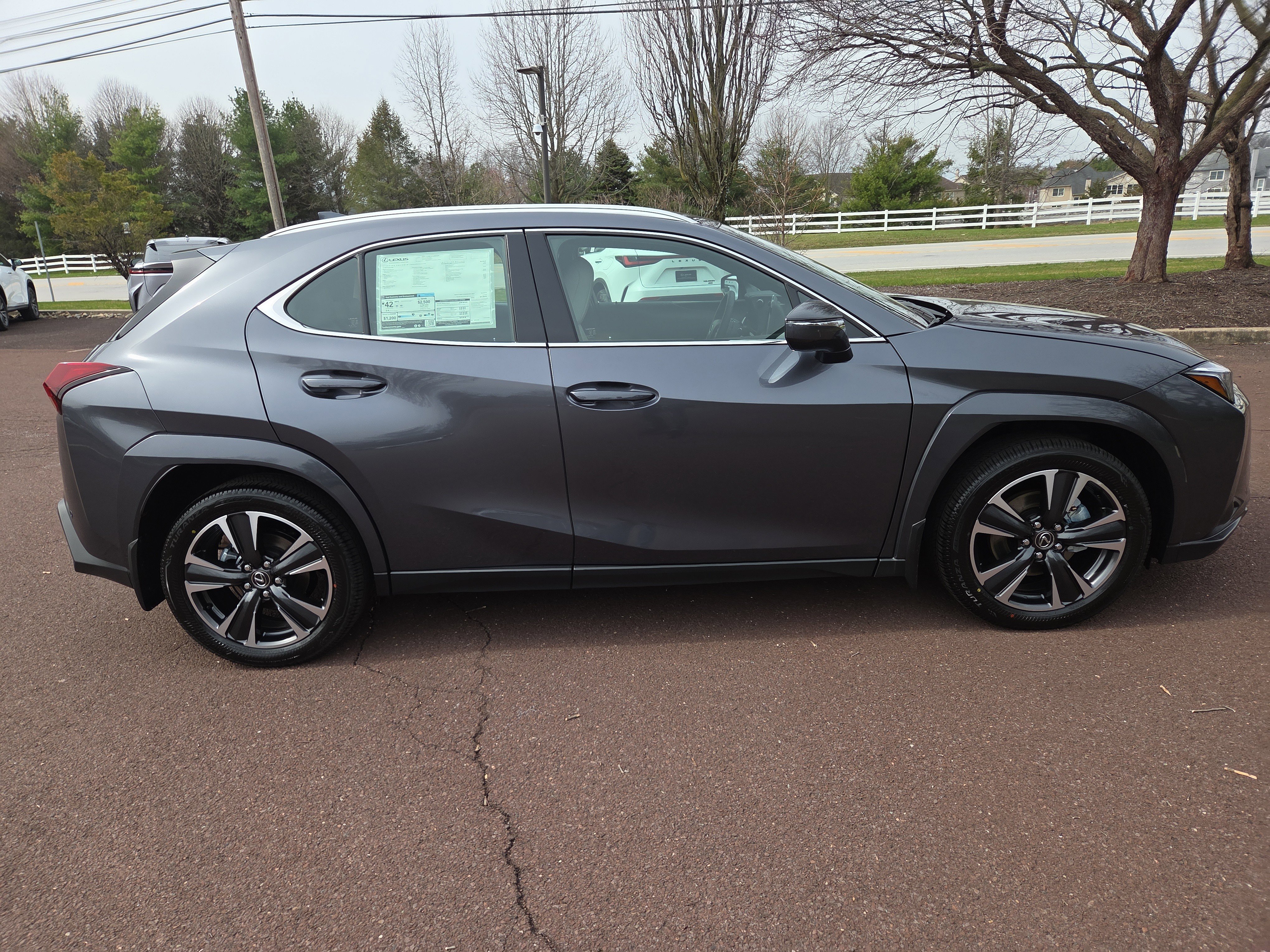New 2026 Lexus UX 300h AWD image 4