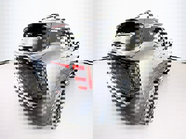 New 2026 Nissan Kicks SR w/ Cold Weather Package image 5