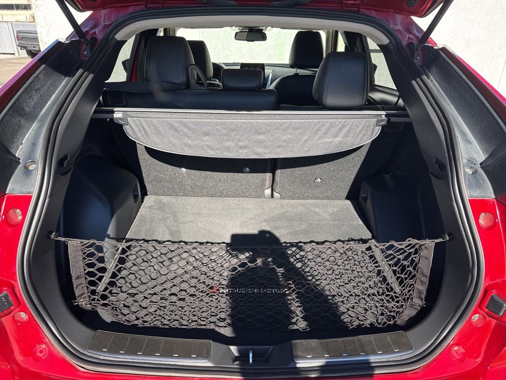 Used 2023 Mitsubishi Eclipse Cross SE image 31