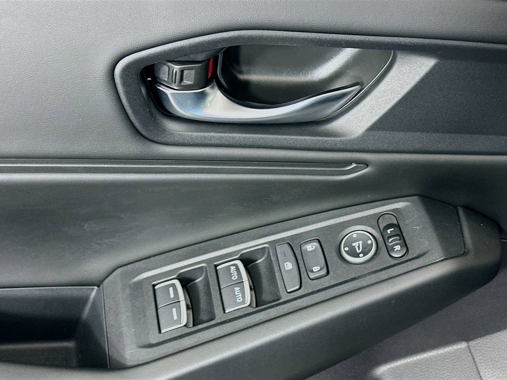 Certified 2023 Honda Accord EX image 17