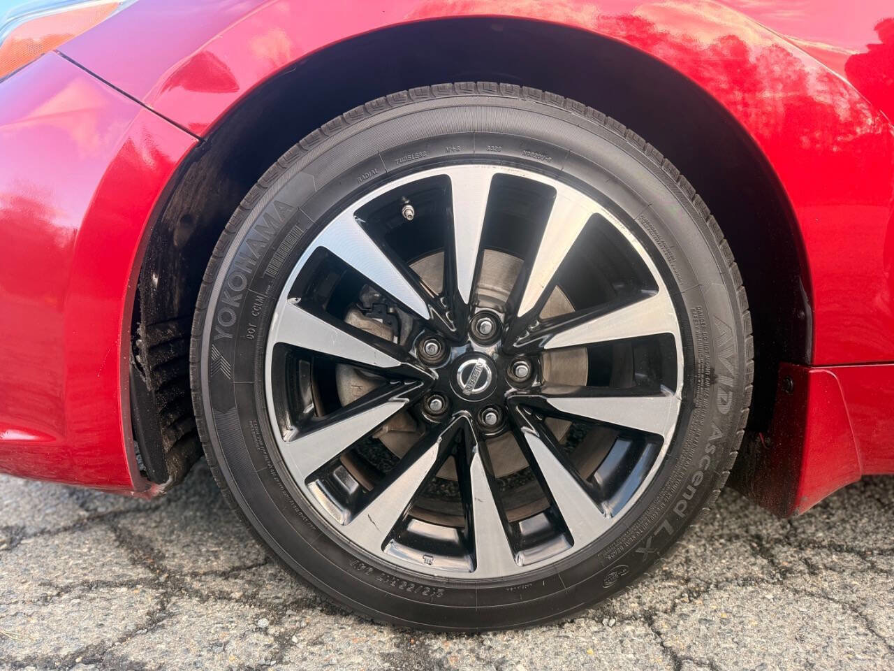 Used 2018 Nissan Altima 2.5 SL w/ 2.5 SL Technology Package image 22