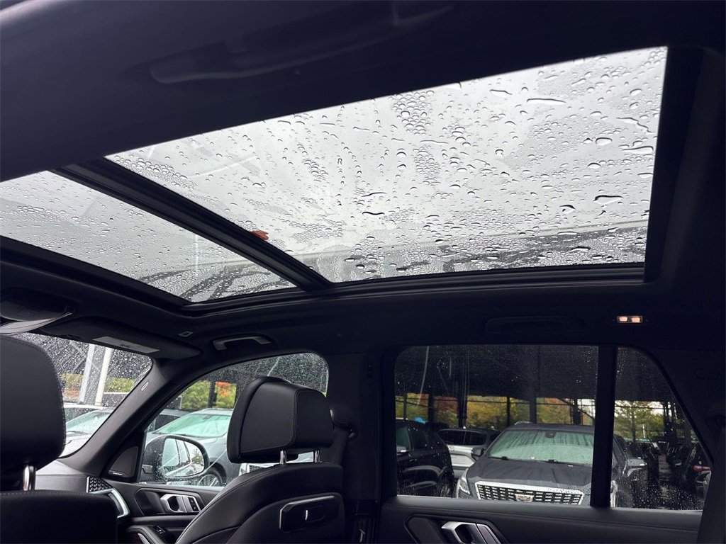 Used 2024 BMW X5 xDrive40i image 13