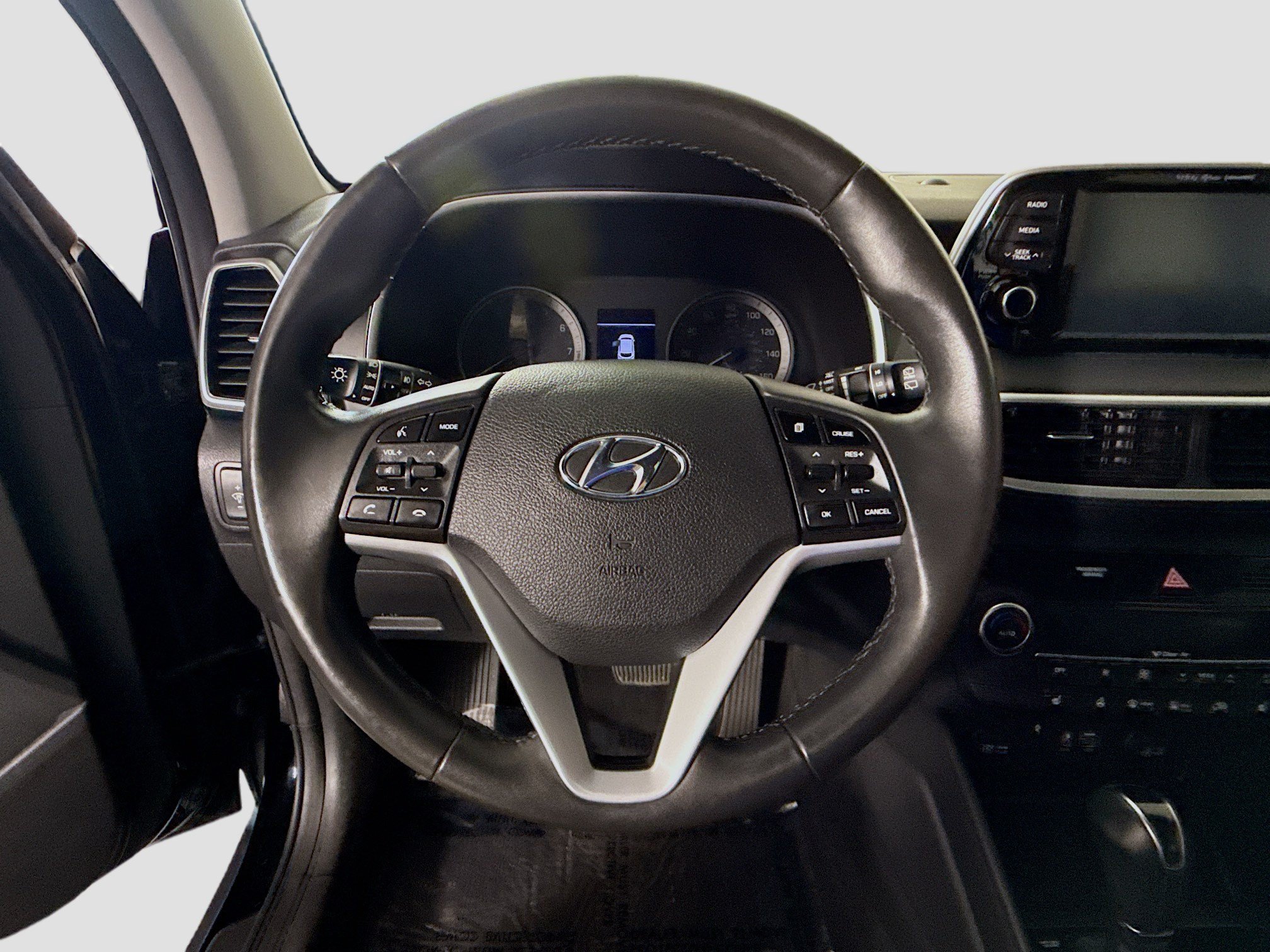 Used 2020 Hyundai Tucson Limited w/ Cargo Package AWD/4WD image 13