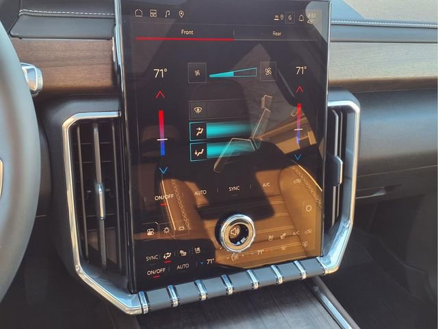 New 2026 GMC Acadia Denali Ultimate w/ LPO, Floor Liner Package image 7