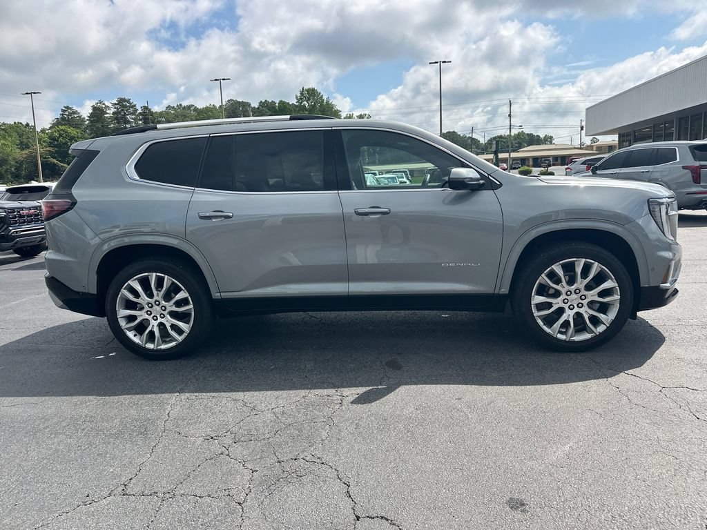 Used 2024 GMC Acadia Denali w/ Super Cruise Package FWD image 5