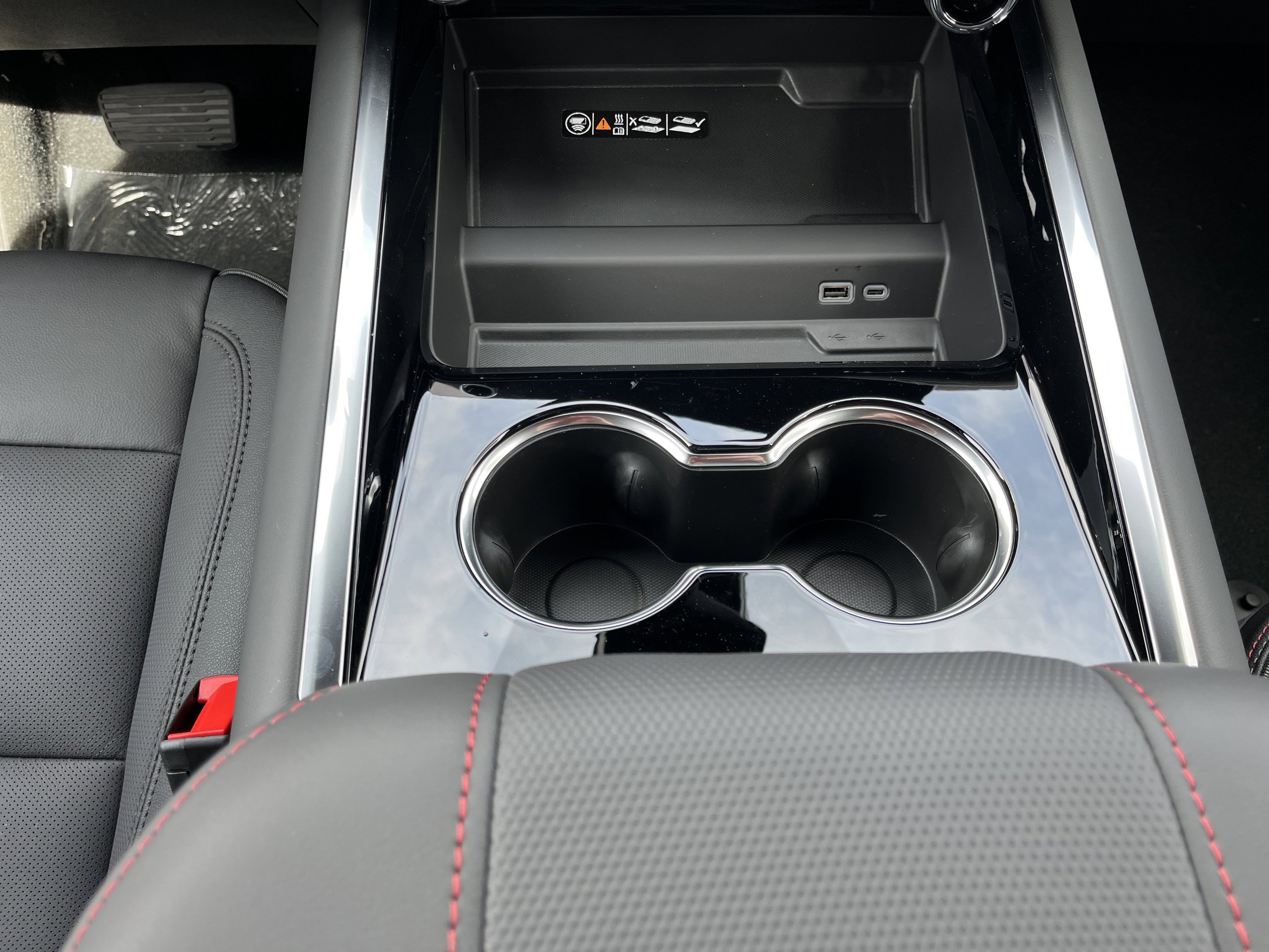 New 2026 Chevrolet Tahoe RST image 28