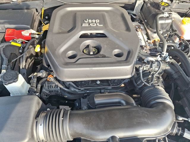 Used 2020 Jeep Wrangler Unlimited Sport image 27