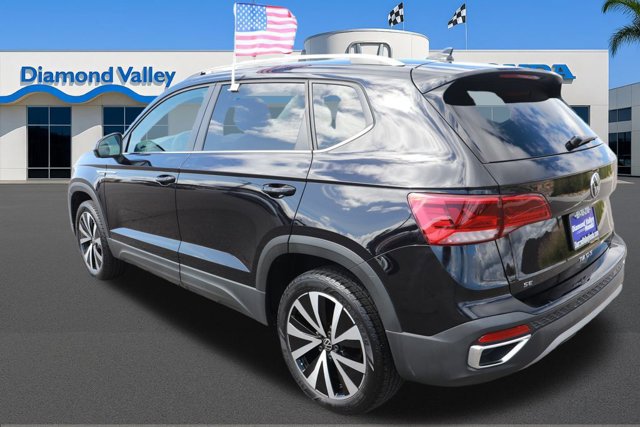 Used 2024 Volkswagen Taos SE image 4