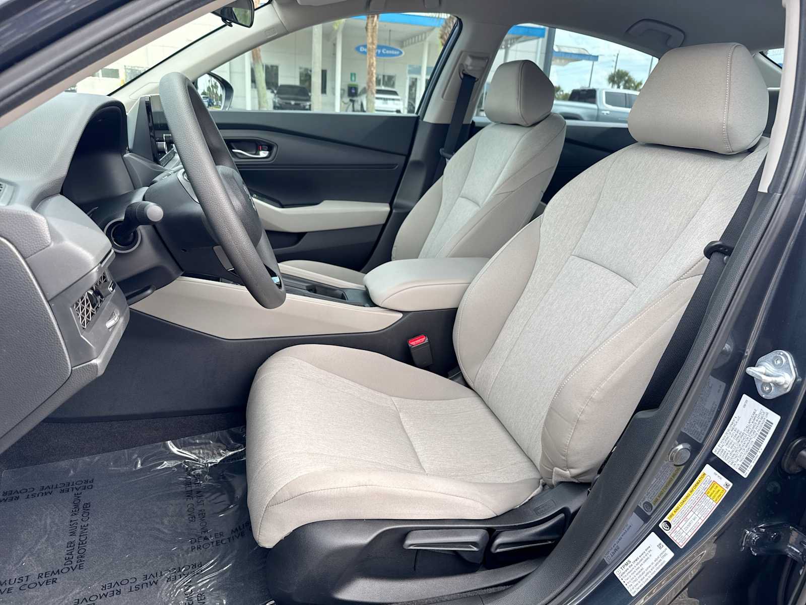 Certified 2025 Honda Accord LX image 13