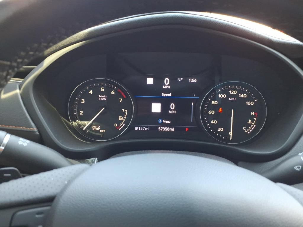 Used 2022 Cadillac XT4 Sport w/ LPO, ONYX Package FWD image 23