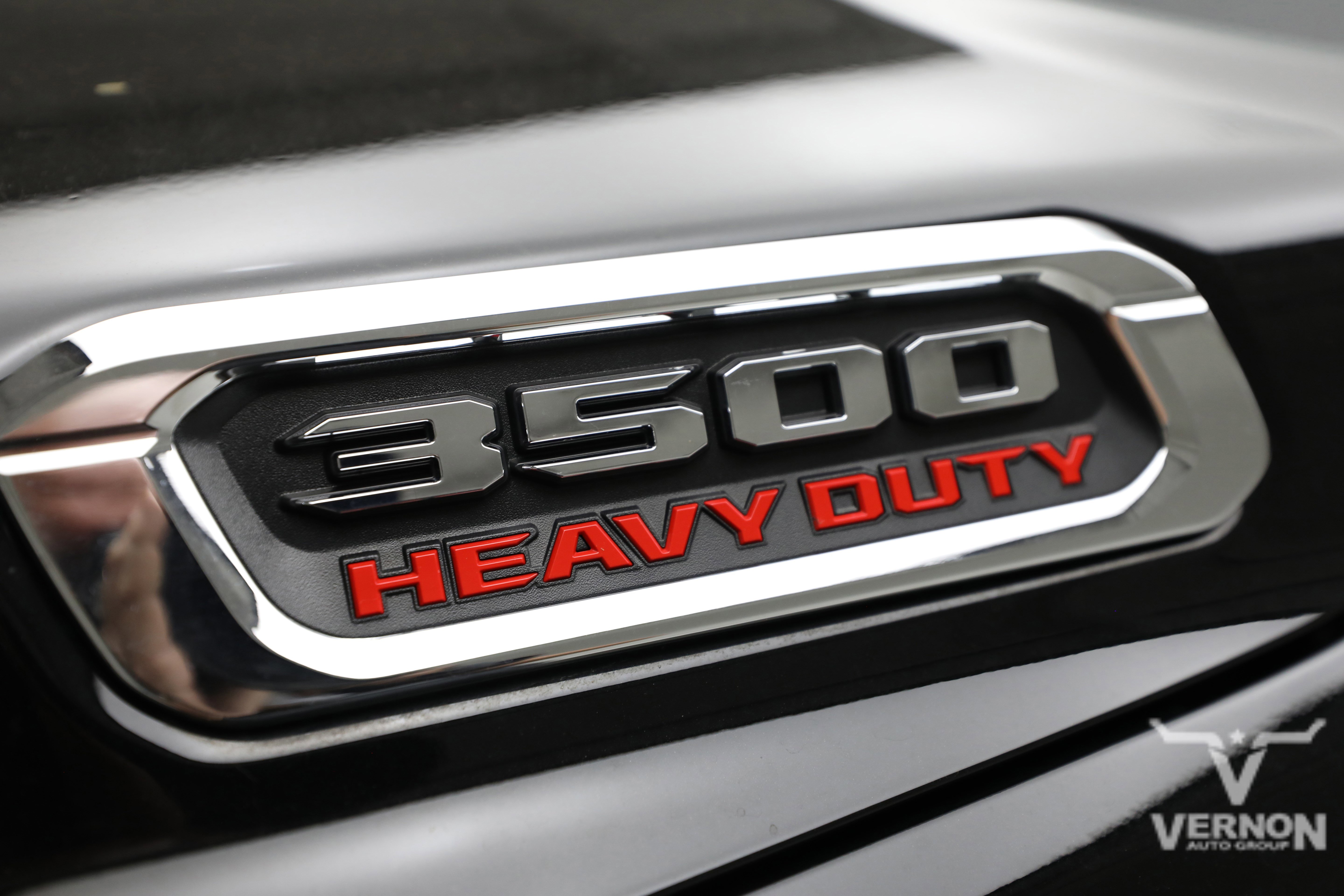 Used 2024 RAM 3500 Limited w/ Safety Group image 12