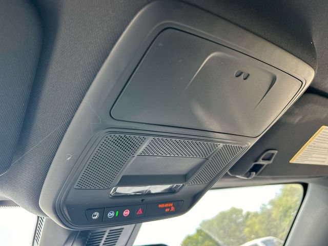 New 2027 Chevrolet Equinox LT w/ Convenience Package II FWD image 34