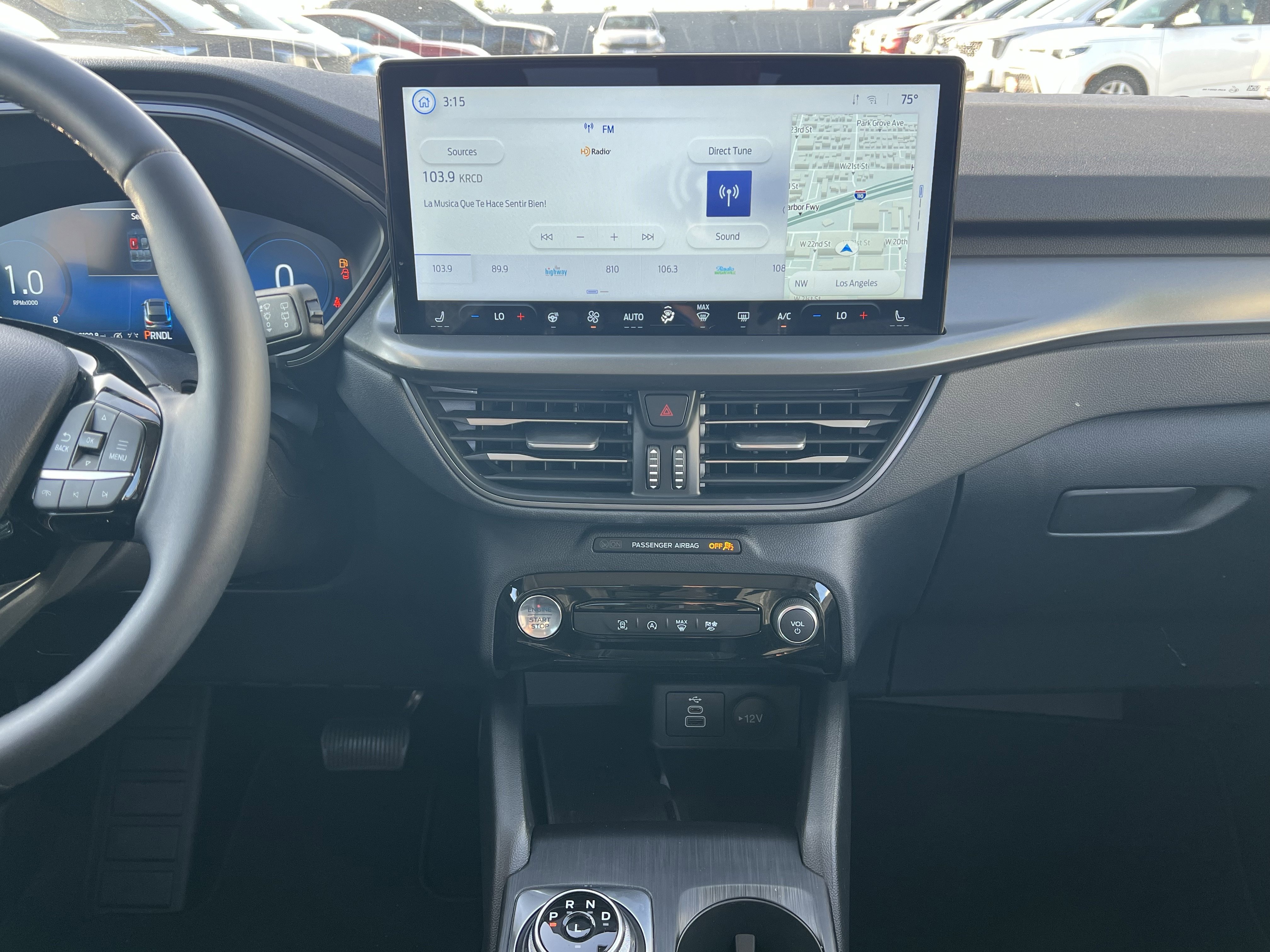 Used 2025 Ford Escape Active w/ Active Premium Tech Pack image 18