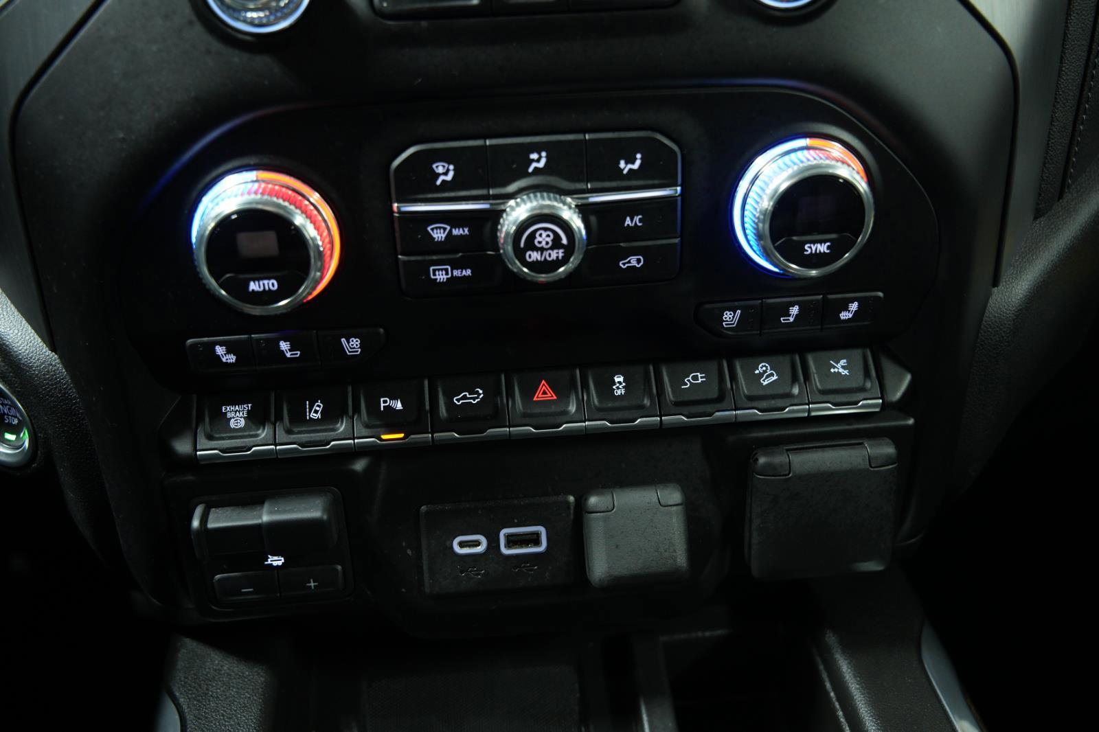 Used 2022 GMC Sierra 2500 Denali w/ Denali Ultimate Package image 35