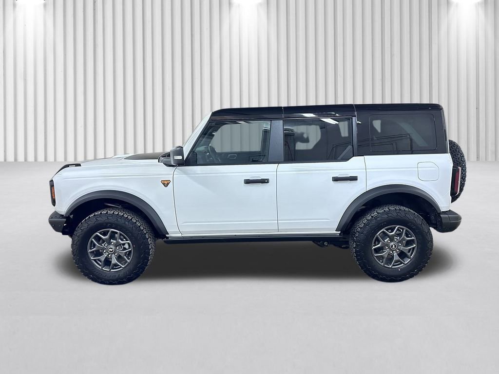 New 2025 Ford Bronco Badlands image 8