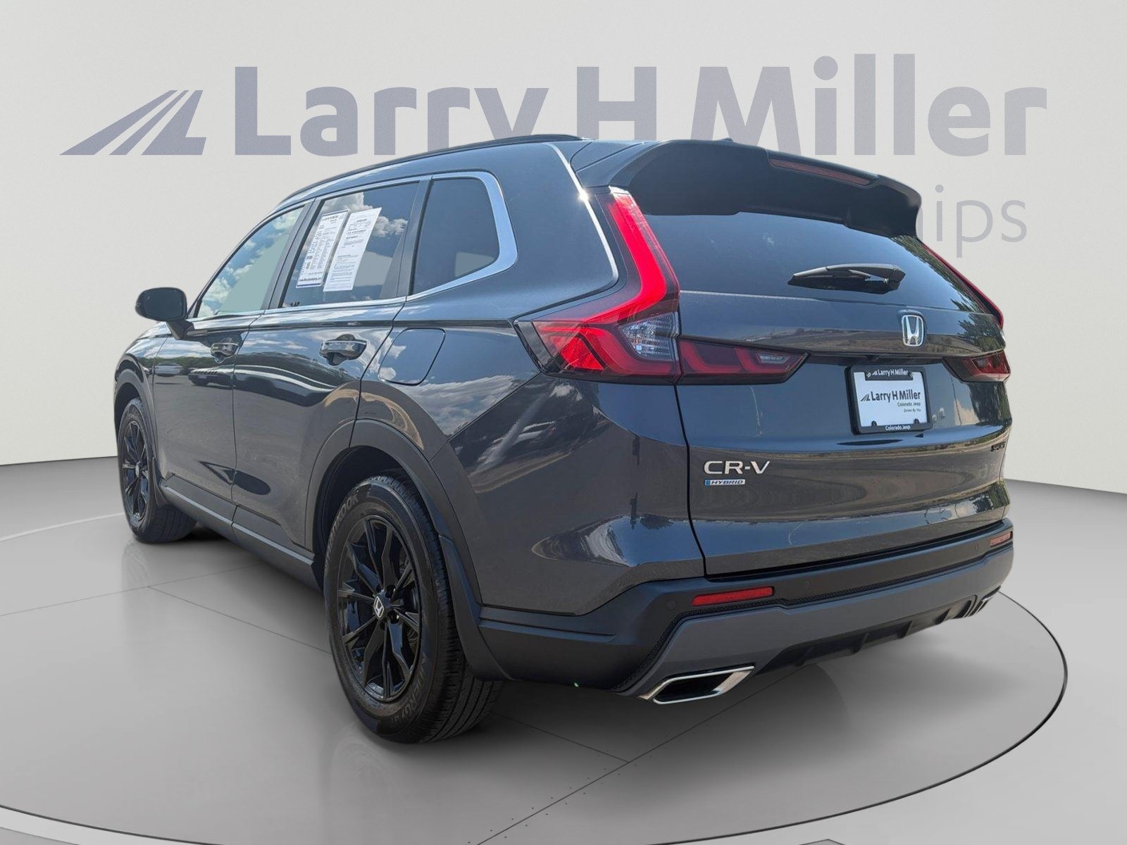 Used 2025 Honda CR-V Sport-L image 3