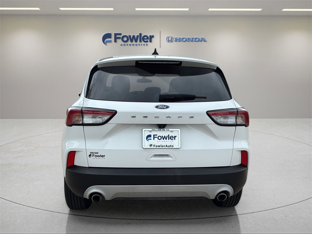 Used 2022 Ford Escape SE image 5