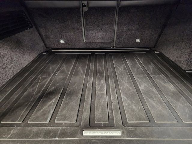 Used 2021 Land Rover Range Rover P525 Westminster Edition LWB image 34
