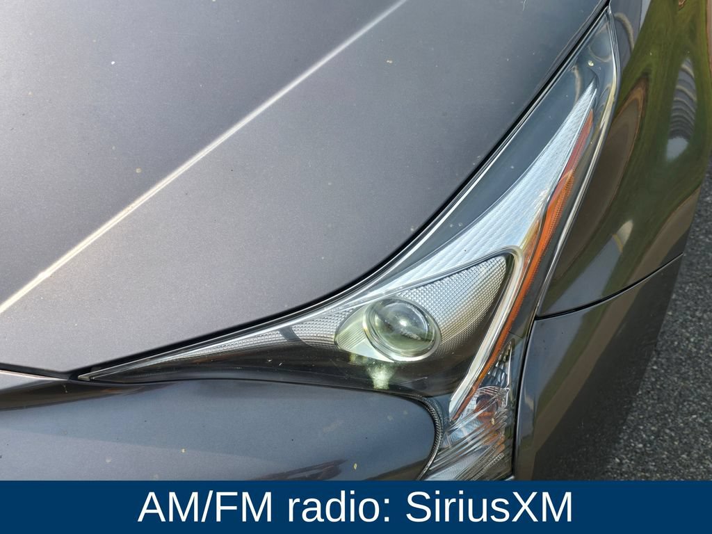 Used 2017 Toyota Prius Four Touring FWD image 6