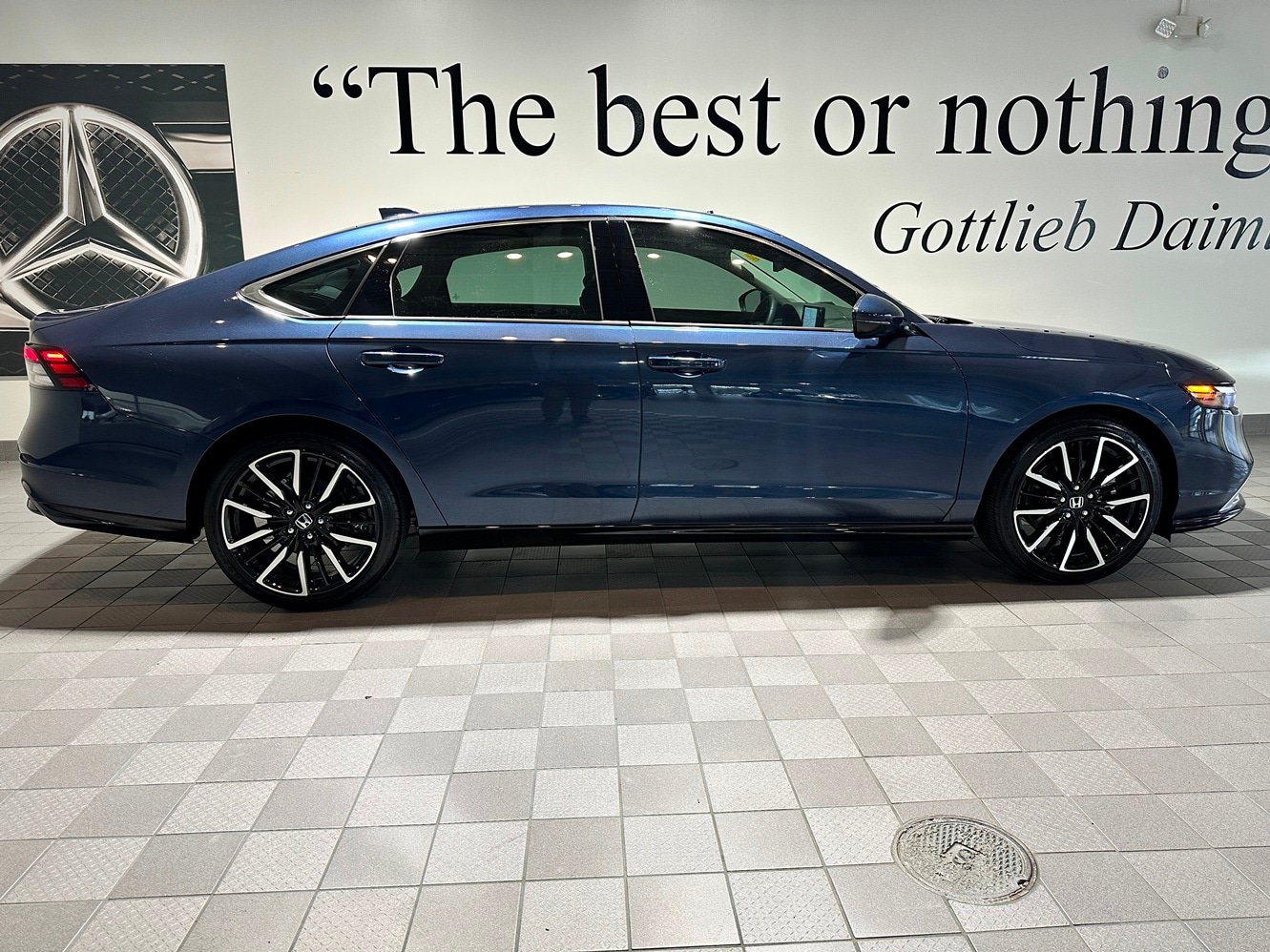 Used 2026 Honda Accord Touring image 3