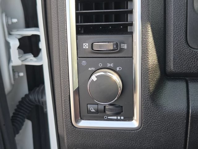 Used 2023 RAM 1500 Classic SLT w/ Electronics Group AWD/4WD image 25