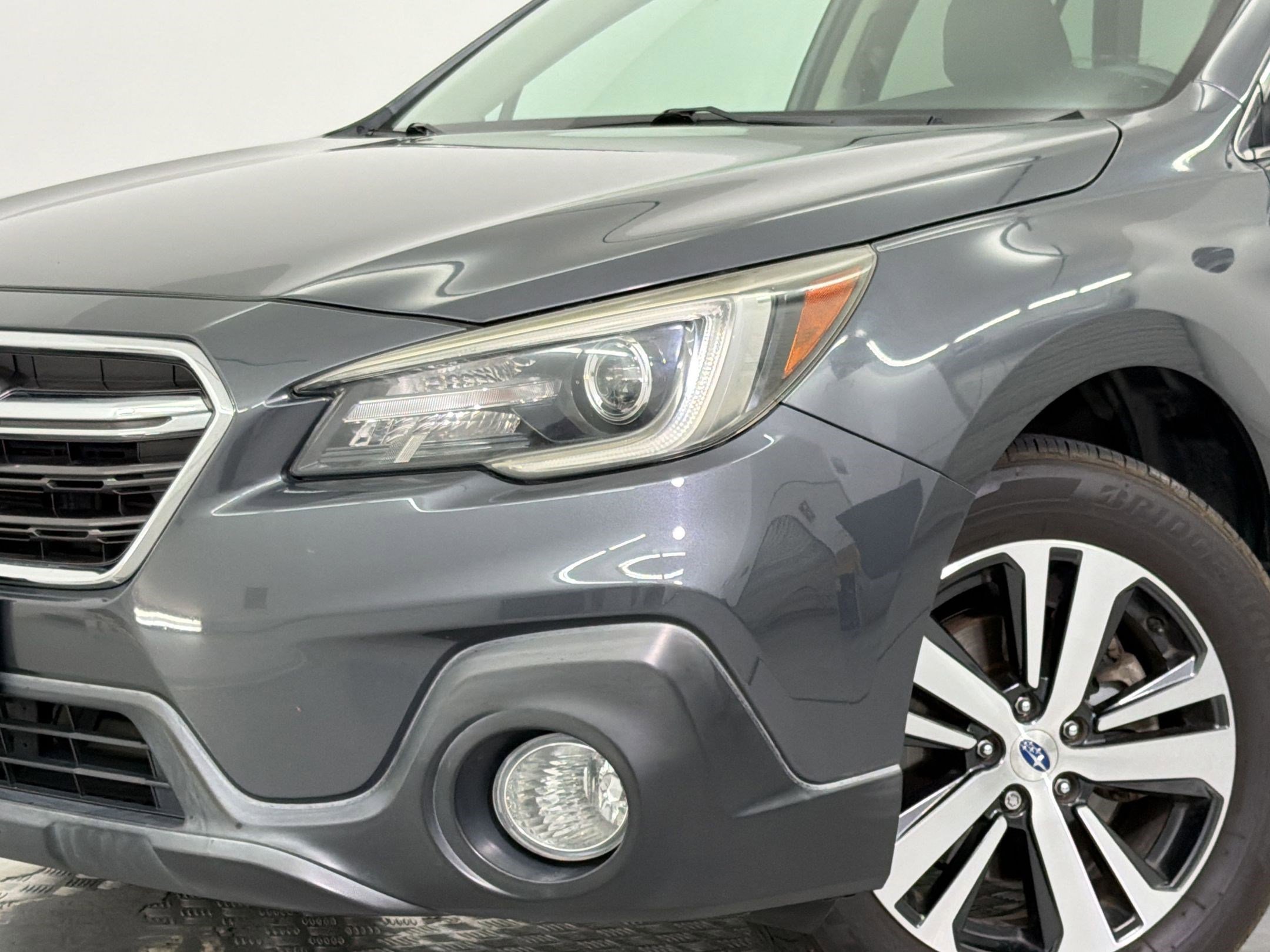 Used 2019 Subaru Outback 3.6R Limited image 11