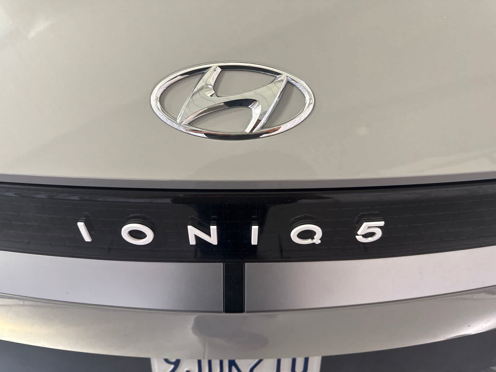 Used 2023 Hyundai Ioniq 5 SEL AWD/4WD image 12