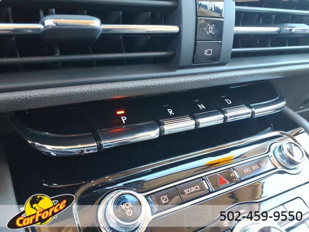 Used 2021 Lincoln Corsair AWD image 27