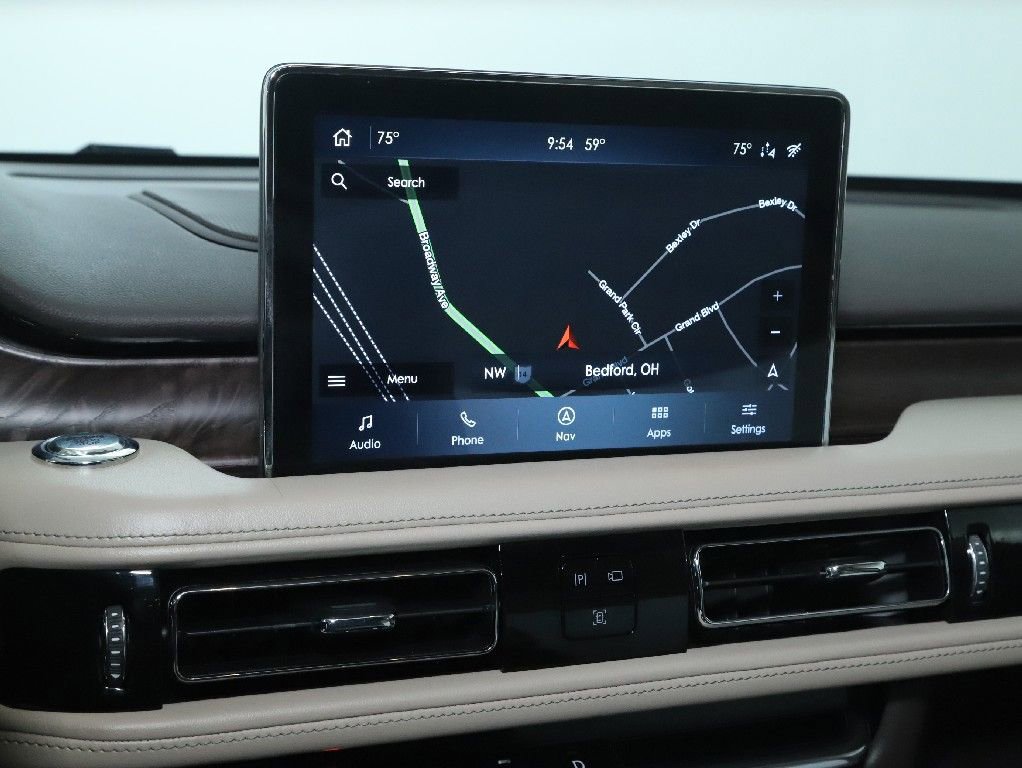 Used 2020 Lincoln Aviator Reserve w/ Equipment Group 201A image 26