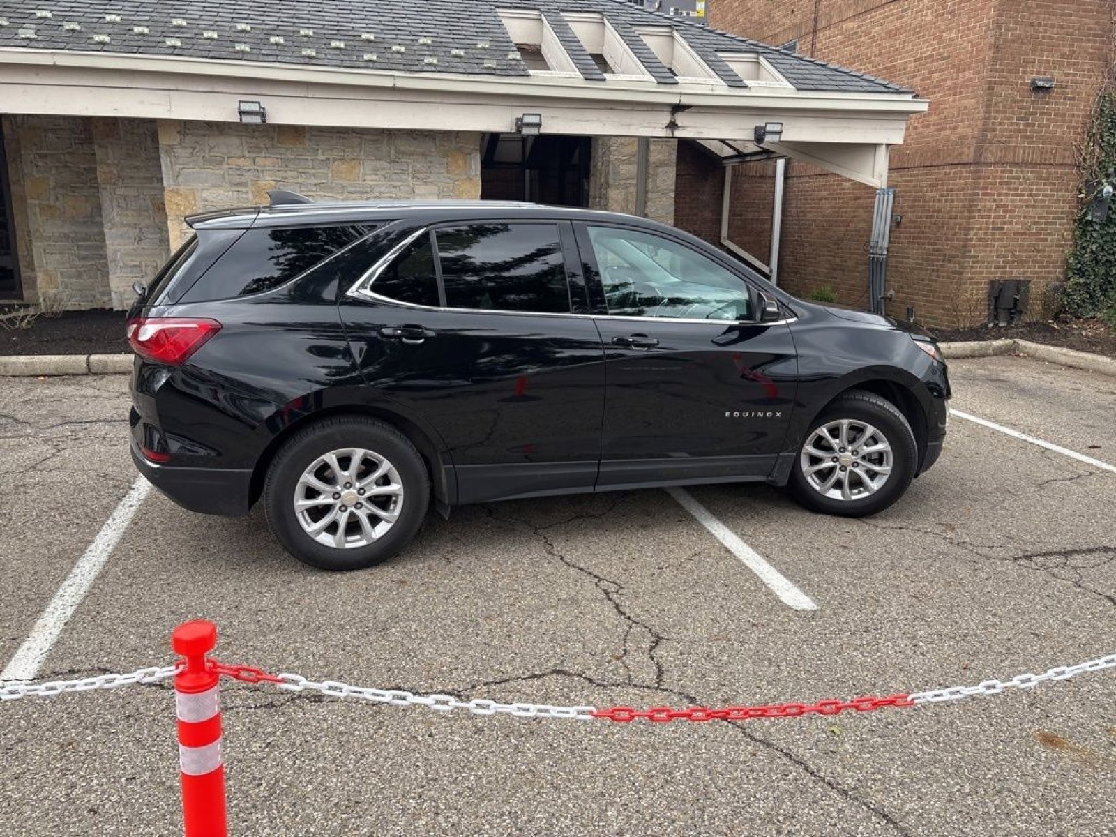 Used 2019 Chevrolet Equinox LT image 9