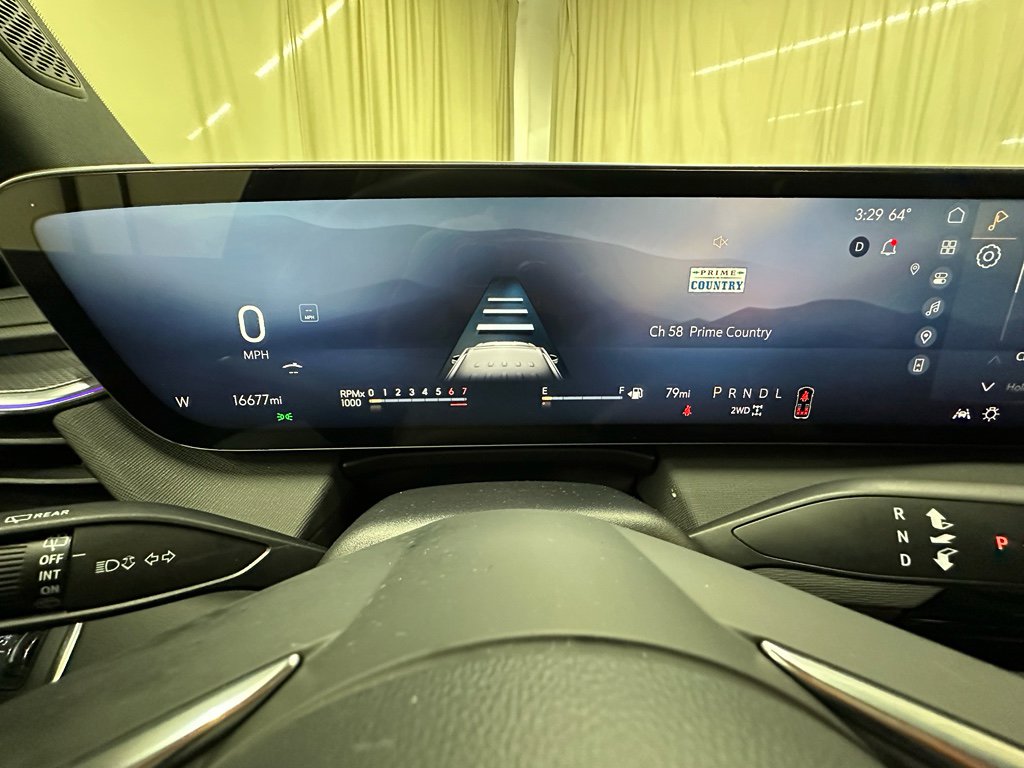 Used 2025 Buick Enclave Sport Touring image 34