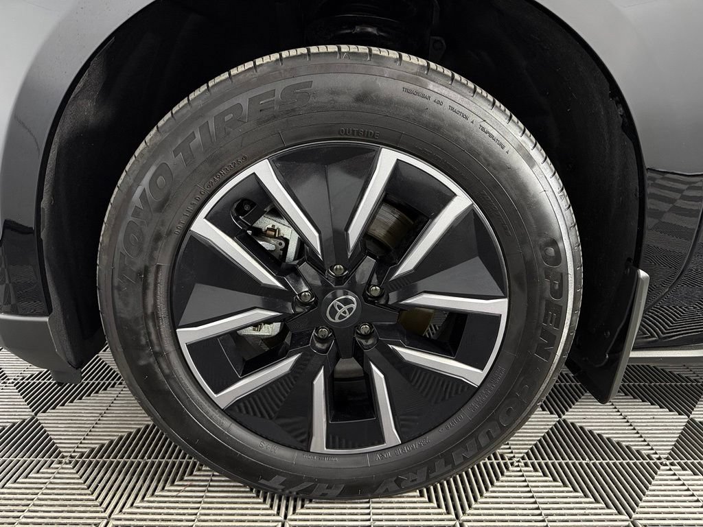 Used 2026 Toyota bZ FWD image 11