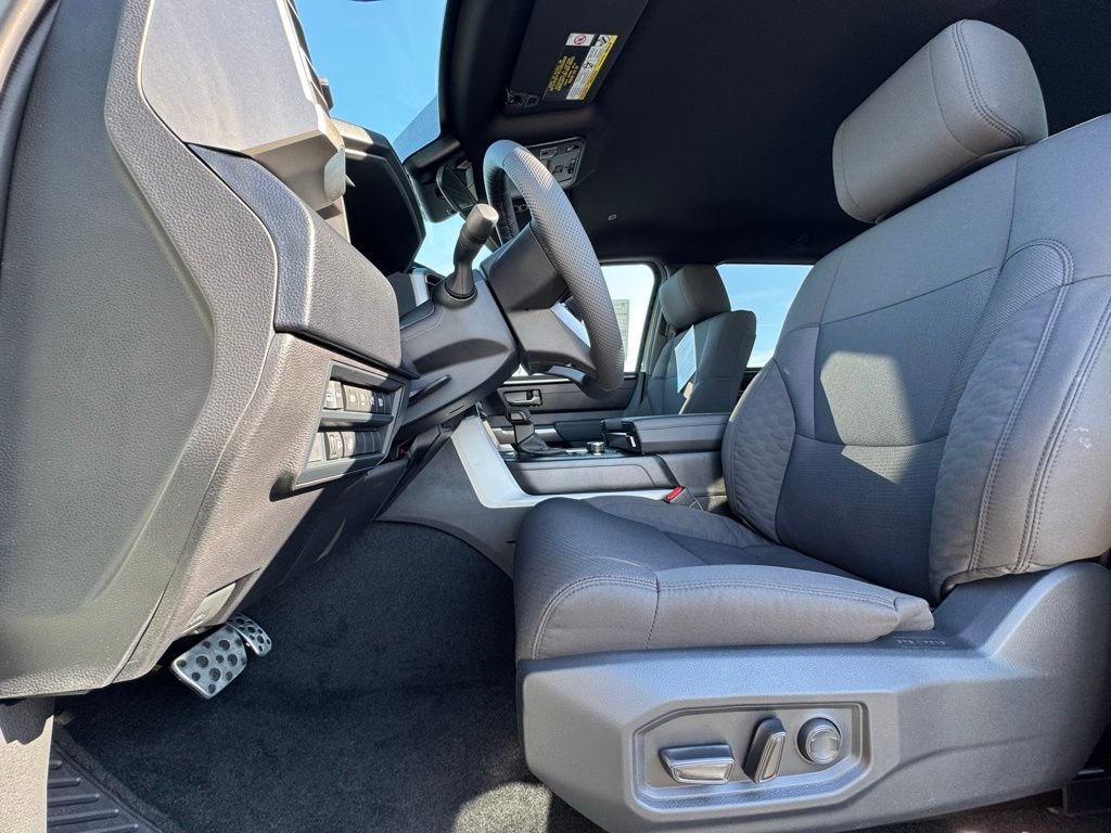 New 2026 Toyota Tundra SR5 AWD/4WD image 16