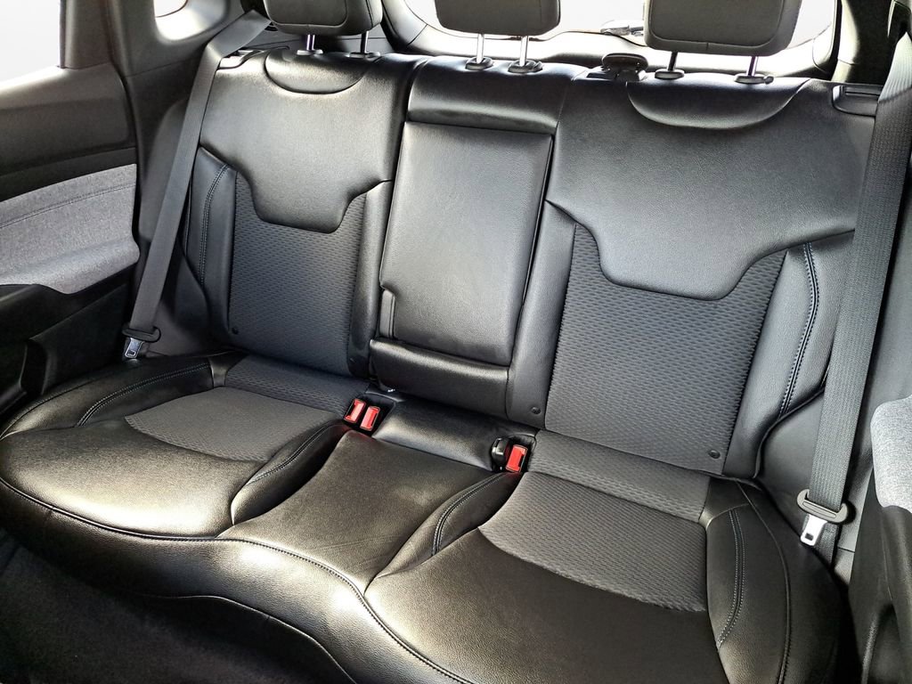 New 2026 Jeep Compass Latitude image 20