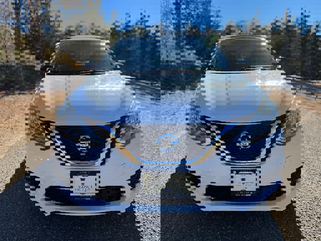 Used 2018 Nissan Sentra S w/ S Midnight Style Package video 2