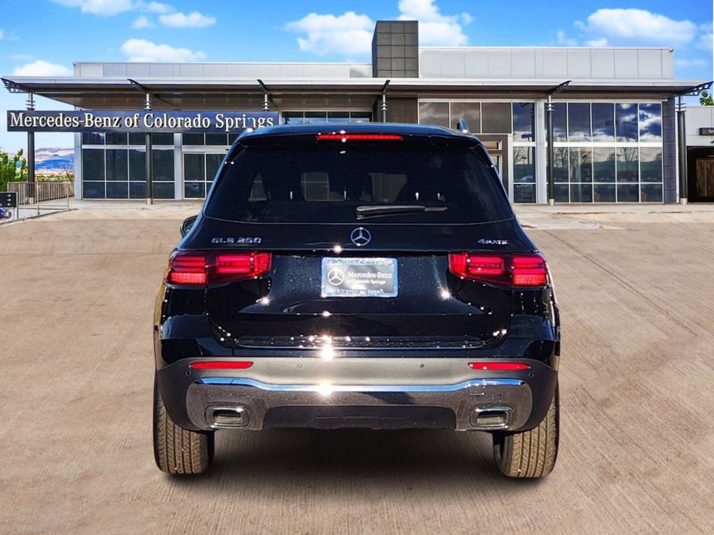 New 2025 Mercedes-Benz GLB 250 4MATIC image 6