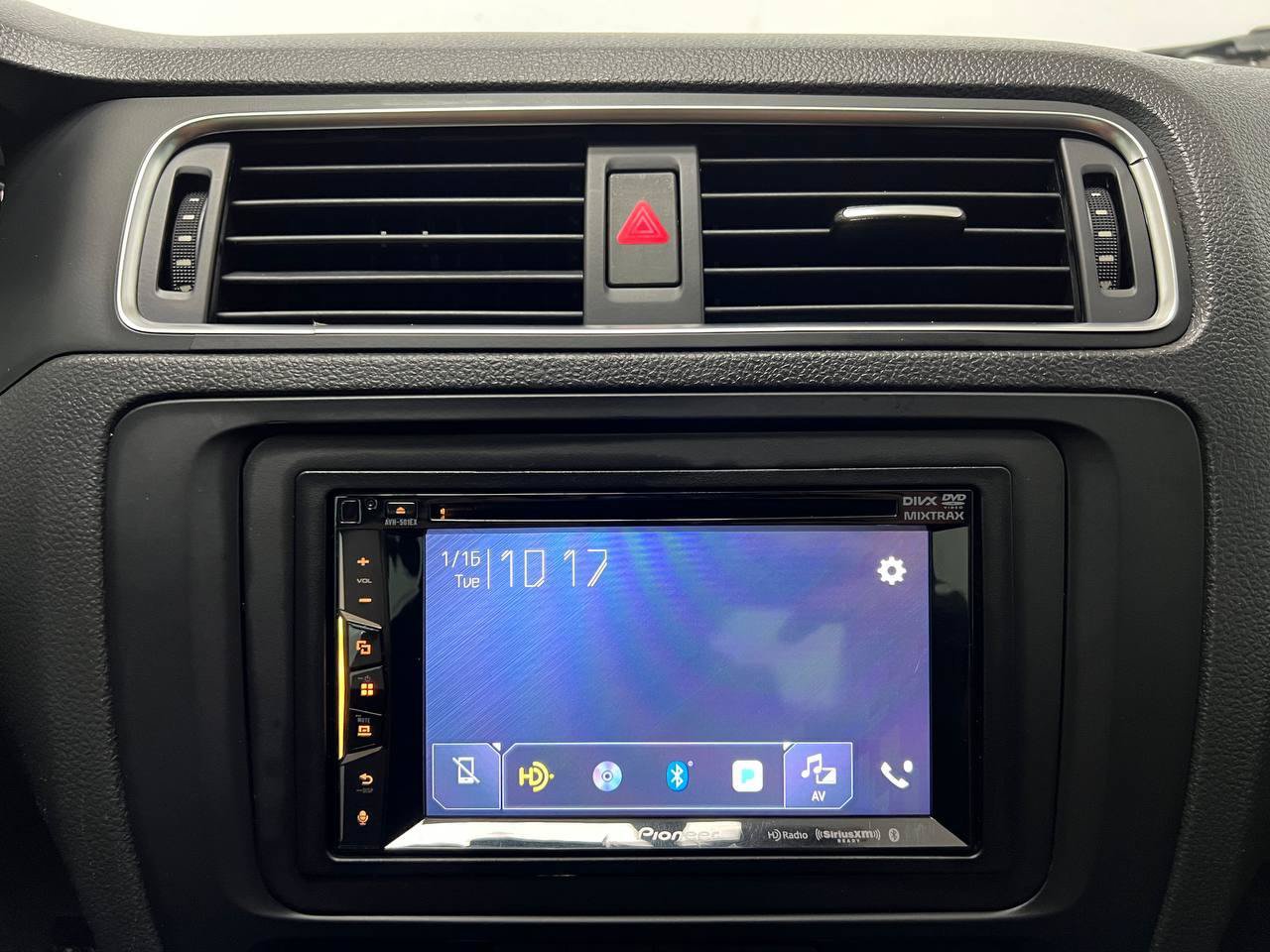 Used 2012 Volkswagen Jetta SE FWD image 18