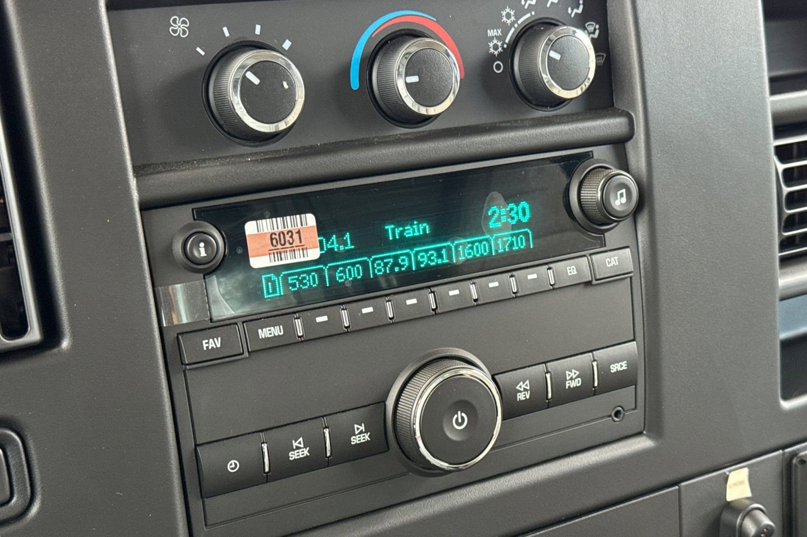 New 2024 Chevrolet Express 3500 w/ Power Convenience Package image 17