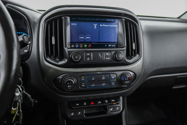 Used 2019 Chevrolet Colorado Z71 AWD/4WD image 23