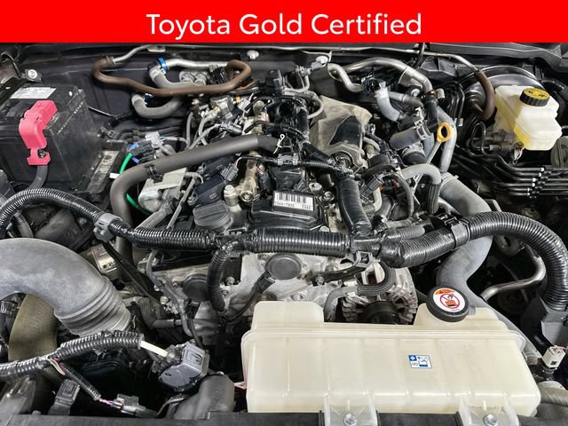 Certified 2024 Toyota Tacoma SR5 AWD/4WD image 31