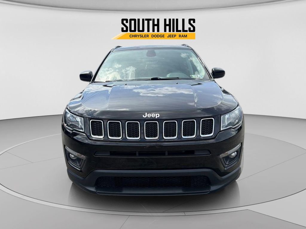 Used 2020 Jeep Compass Latitude video 2