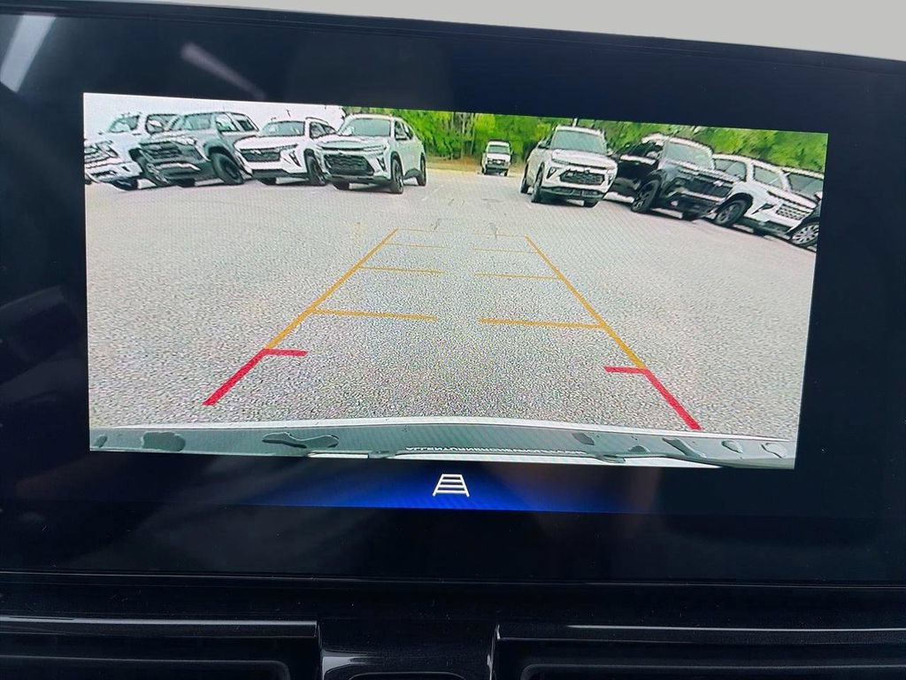 New 2026 Chevrolet TrailBlazer LT w/ LT Cold Weather Package FWD image 19